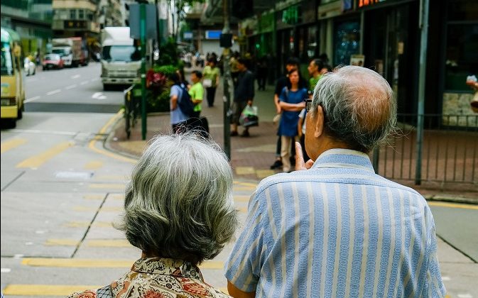 Numărul pensionarilor a scăzut în februarie, România are 4,7 milioane de pensionari