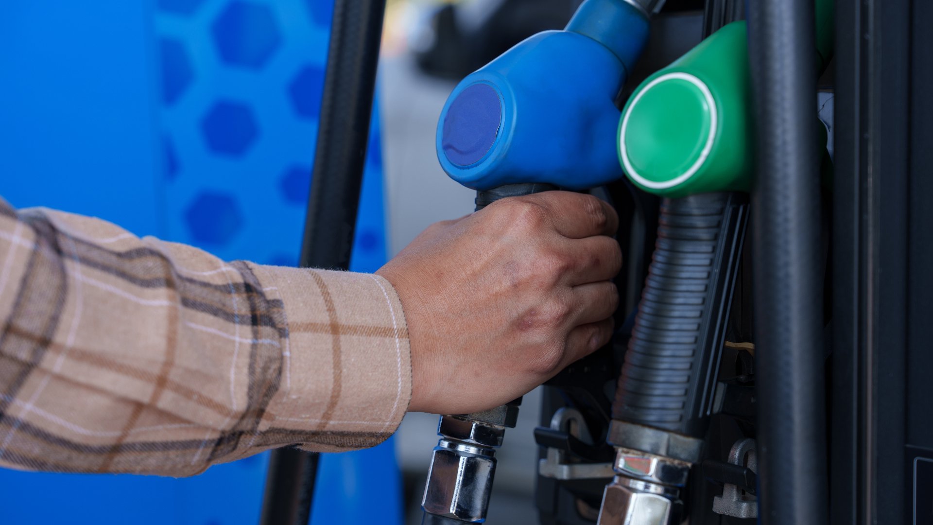 Prețul petrolului, în creștere după atacul din strâmtoarea ormuz | audio