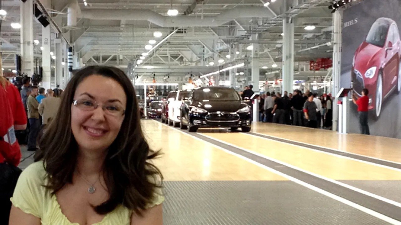 Tesla, în centrul unui nou proces. Musk, acuzat că a concediat americani pentru străini