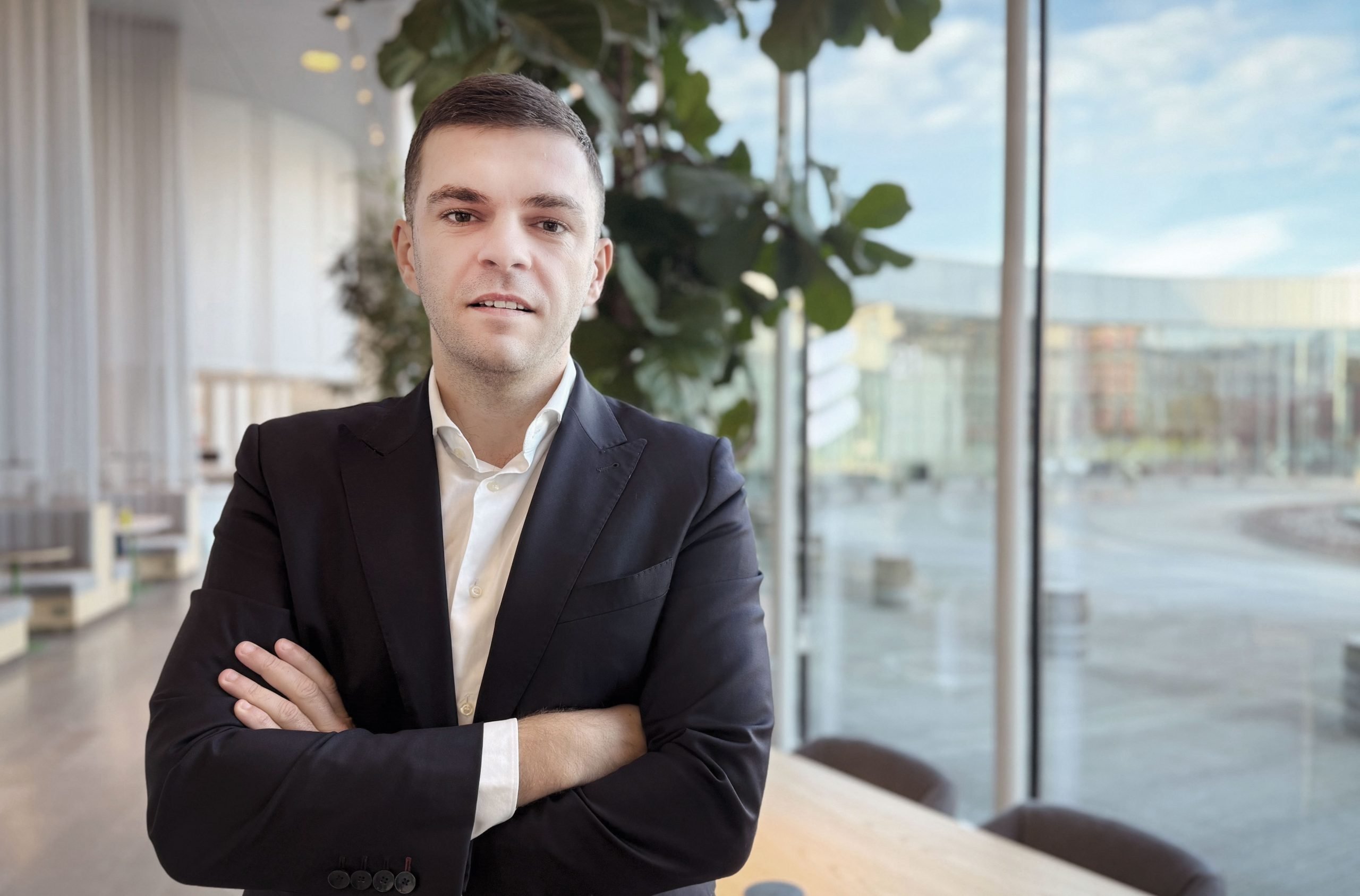 Tudose, 37 ani, Country Manager Ericsson România: Drumul de la Londra la București.