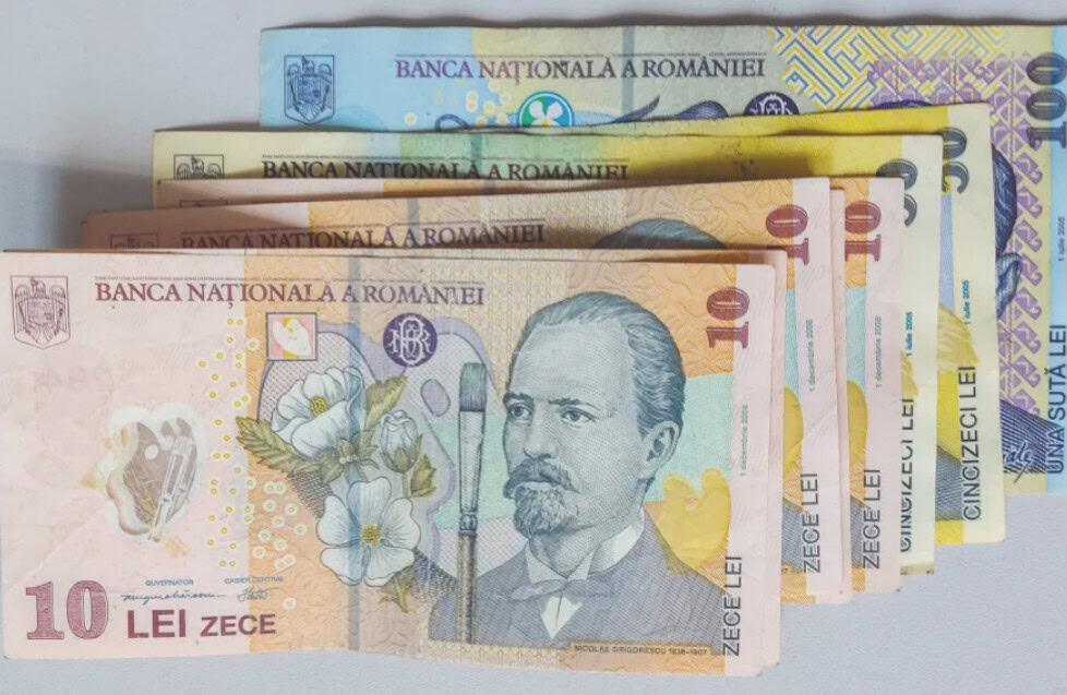 Ieșiri de capital din românia: Dobânda pe 10 ani urcă la 6,75%, presiune pe curs