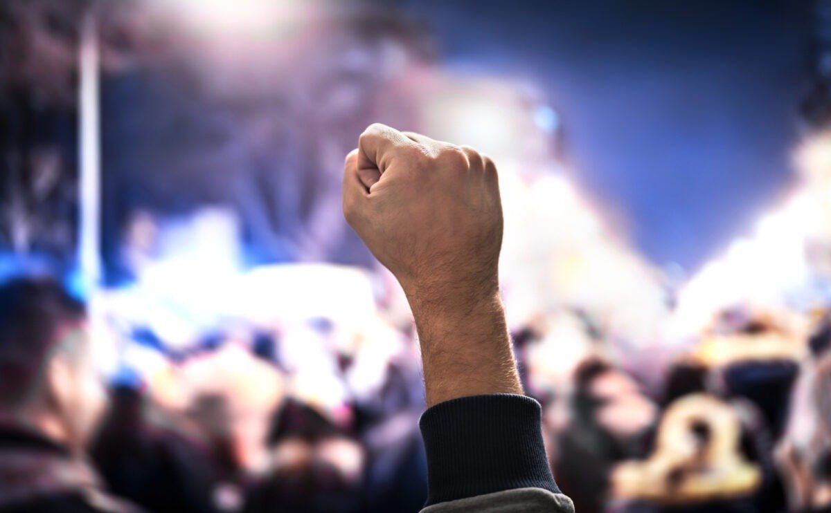 Extrema dreaptă din ue, reacții divizate la războiul lui Trump