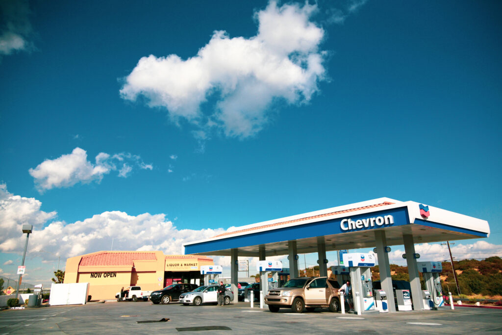 Costurile cresc, sprijinul se menține, dar cu restricții