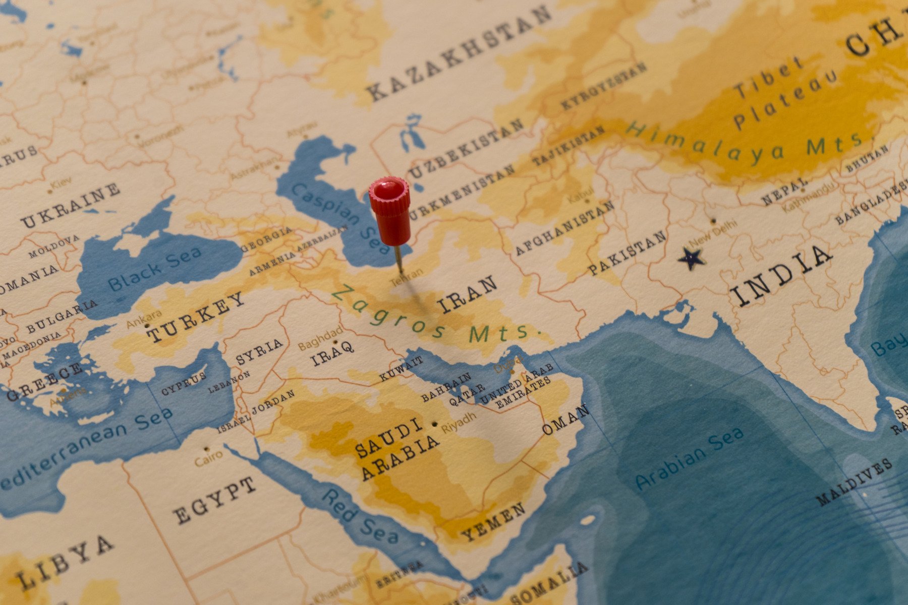 Iranul folosește escaladarea orizontală pentru a bloca politica Trump