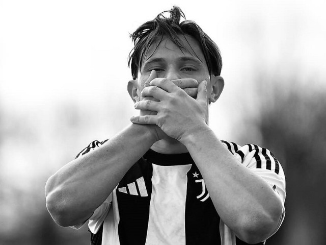 El e noul star din superliga: Te face să reconsideri fotbaliștii u21