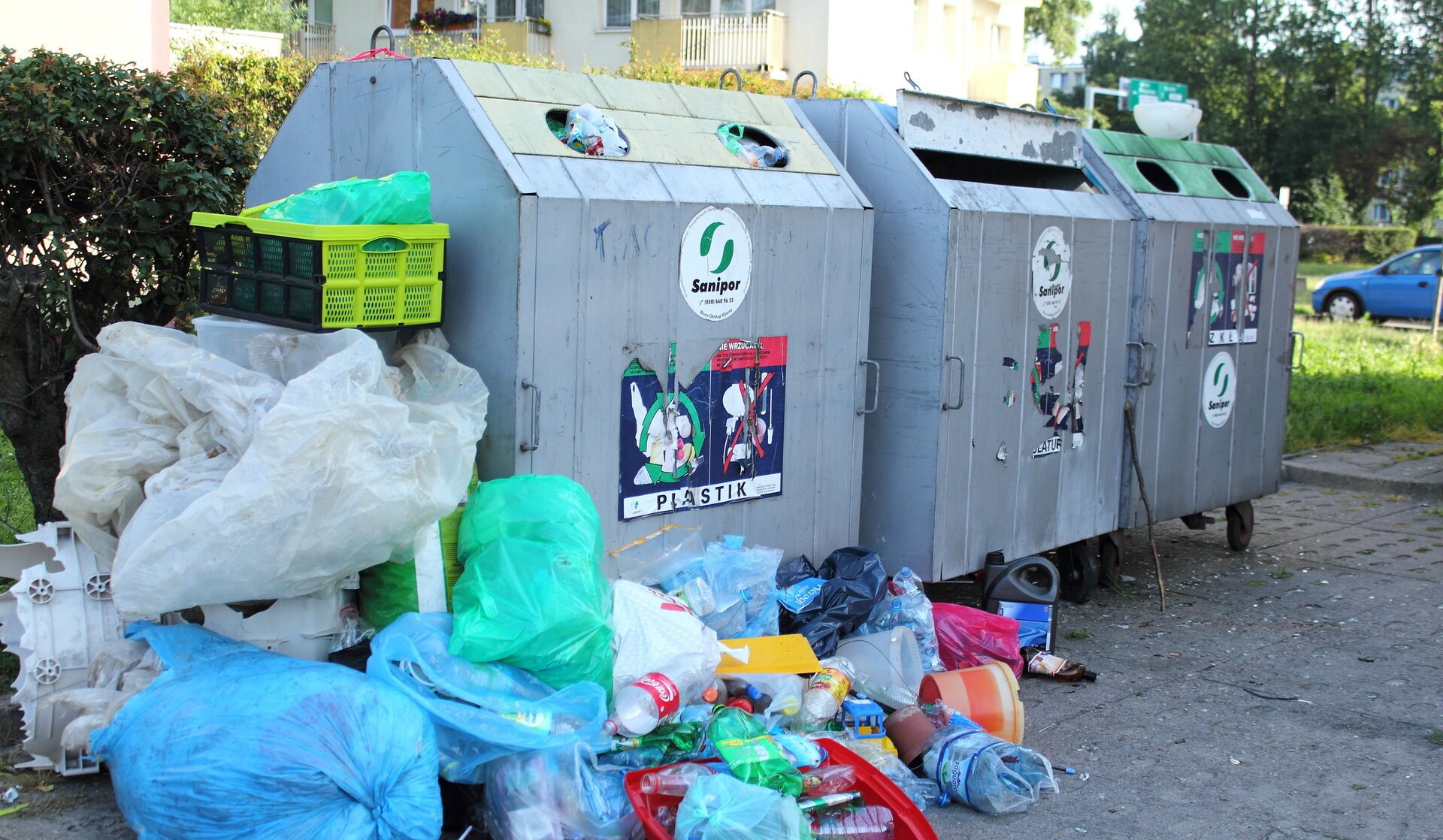 Ziua fixă pentru gunoi: Amenda pentru românii care încalcă regula