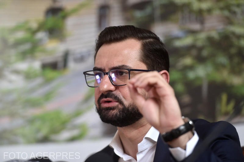 Adrian Chesnoiu, fost ministru PSD, condamnat la 4 ani de închisoare