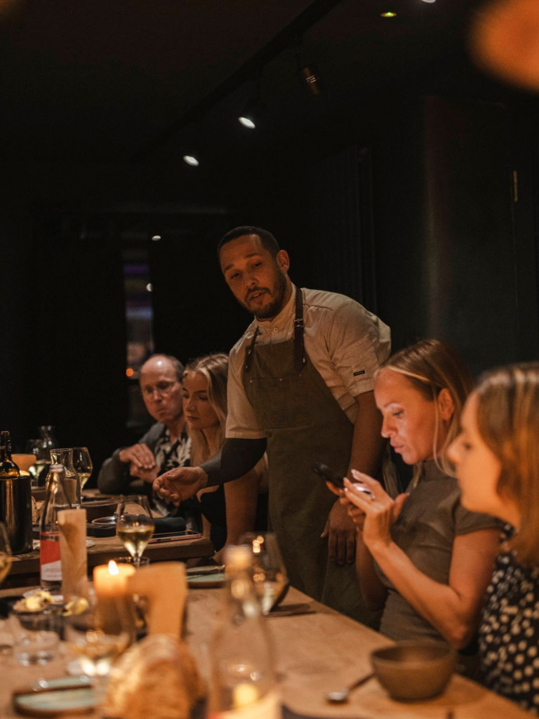 Atmosfera intimă a micro-restaurantelor din Marea Britanie