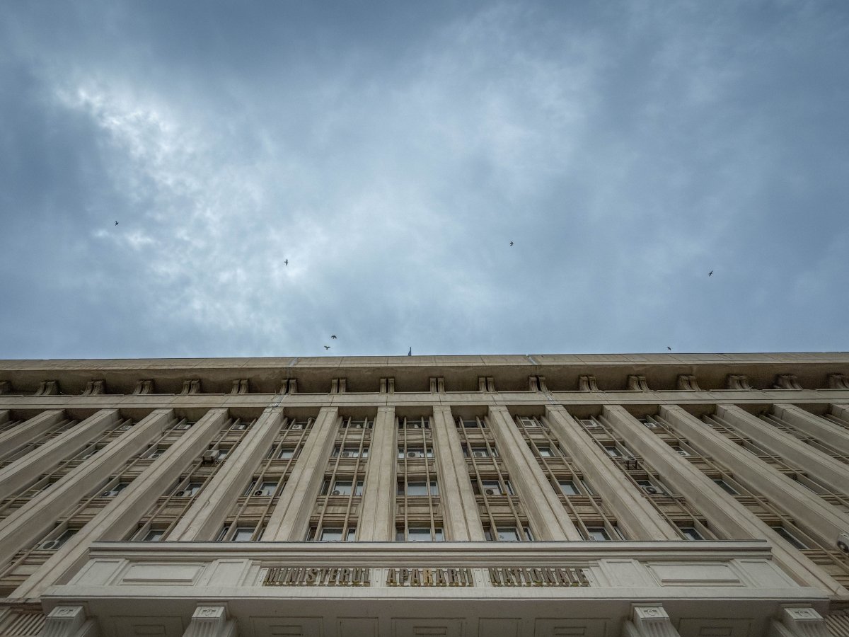 MApN: România, neamenințată militar după atacurile din Iran. Vigilență sporită.