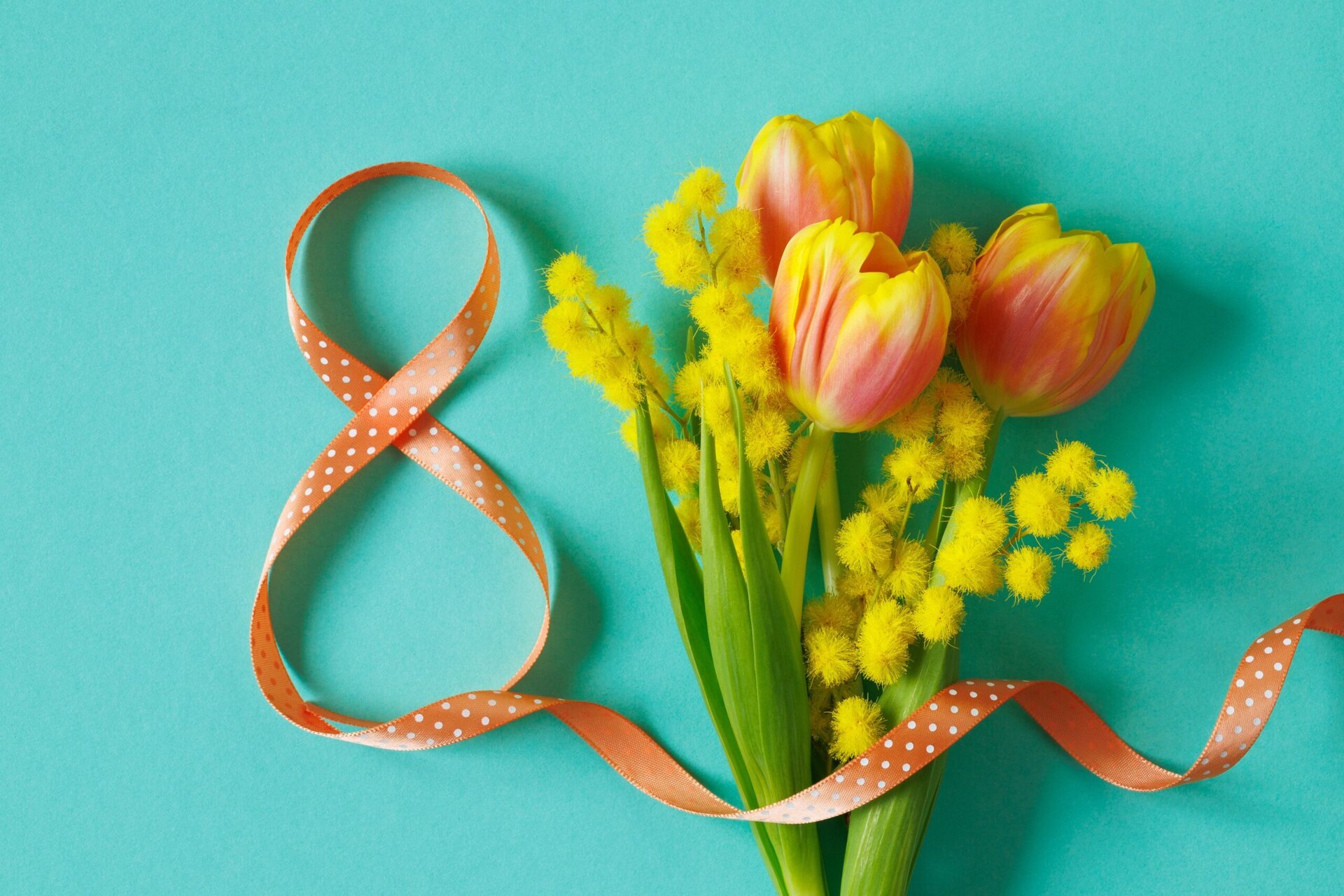 Mesaje de 8 martie 2026: Urări speciale pentru femeile dragi