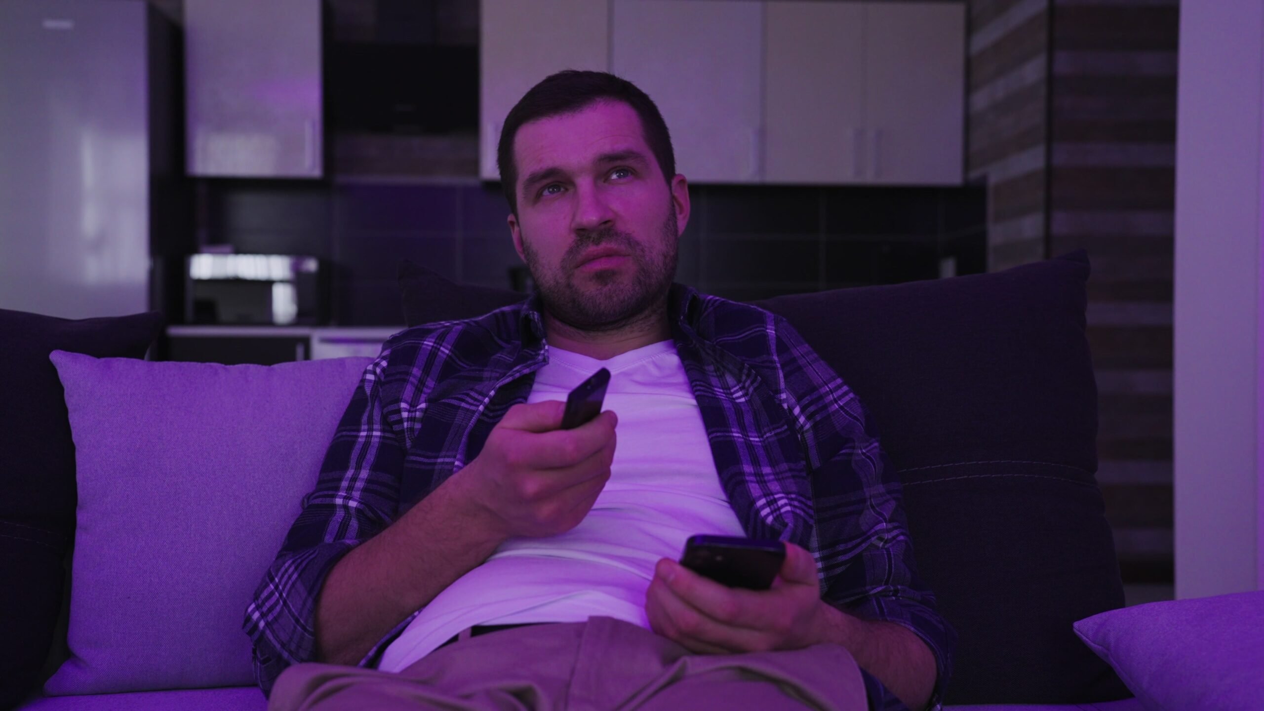 De ce oboseala persistă chiar și fără efort. Explicația neurologică