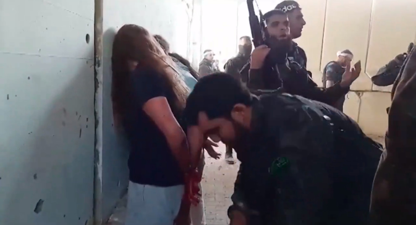 Controversă expoziție despre femeile israeliene atacate de Hamas