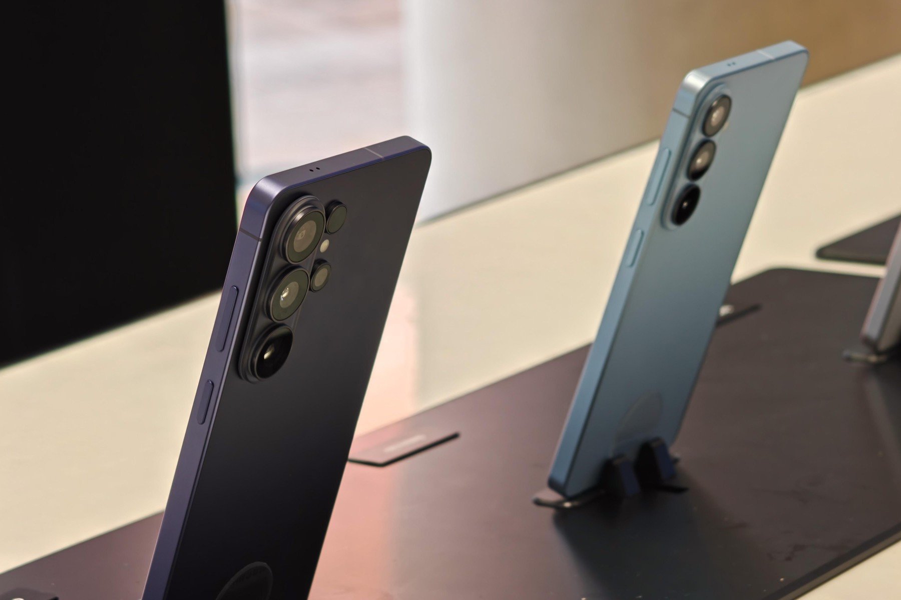 Video: Telefonul inteligent, ajuns la capătul puterilor?