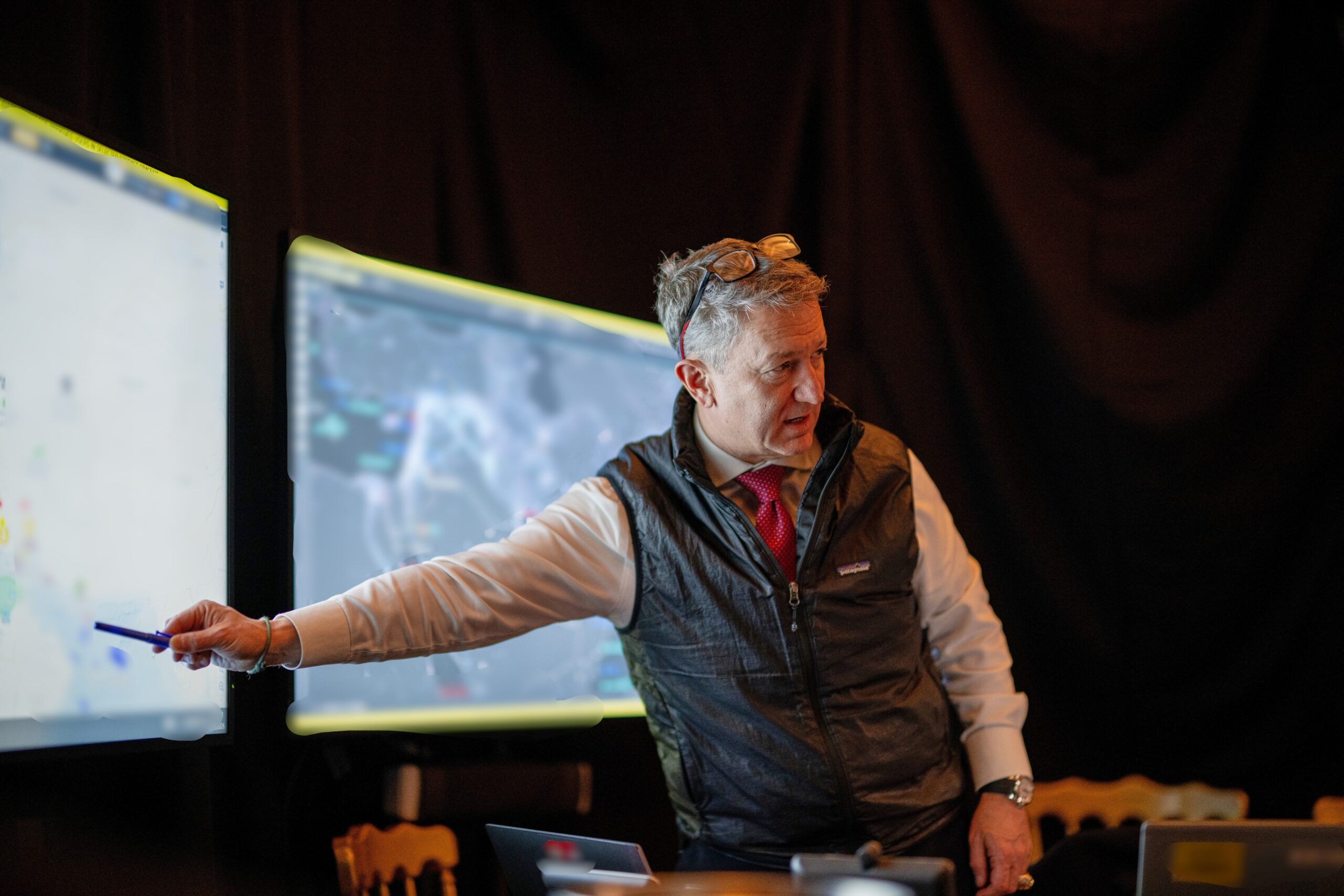 Superioritatea aeriană obținută de forțele armate asupra iranului