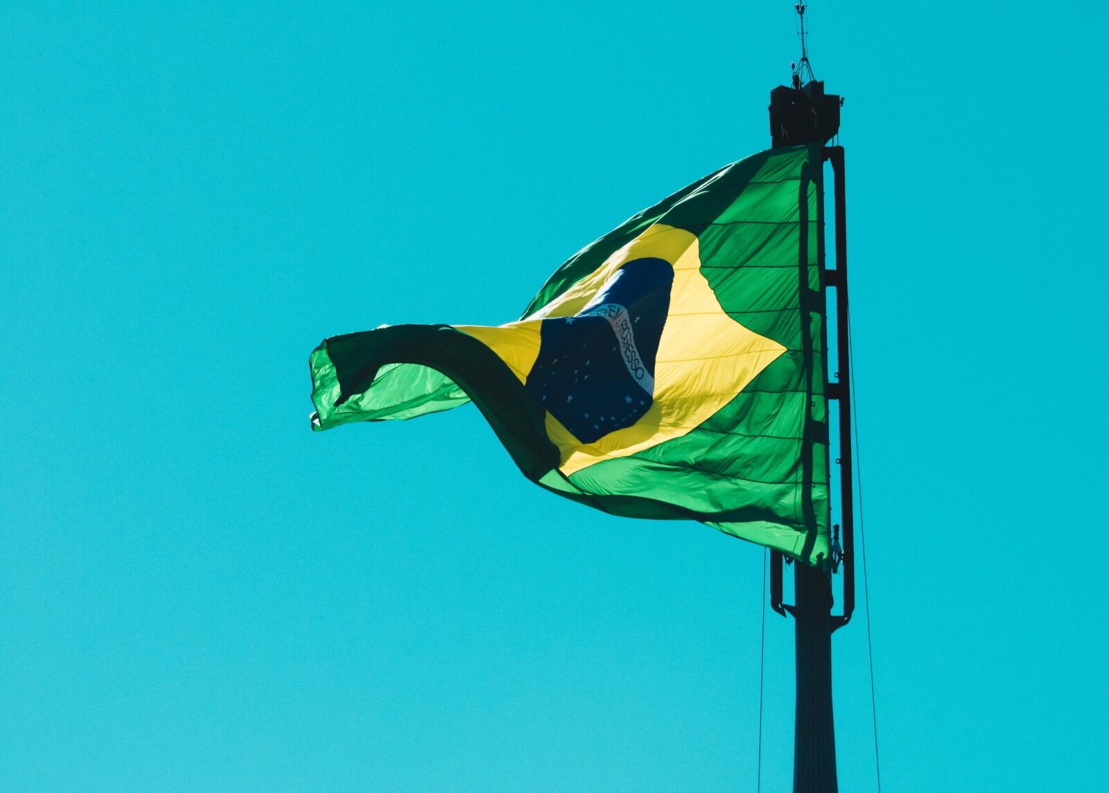 Brazilianul de 124 de ani fumează, bea cafea și doarme șezând, cel mai bătrân om din lume