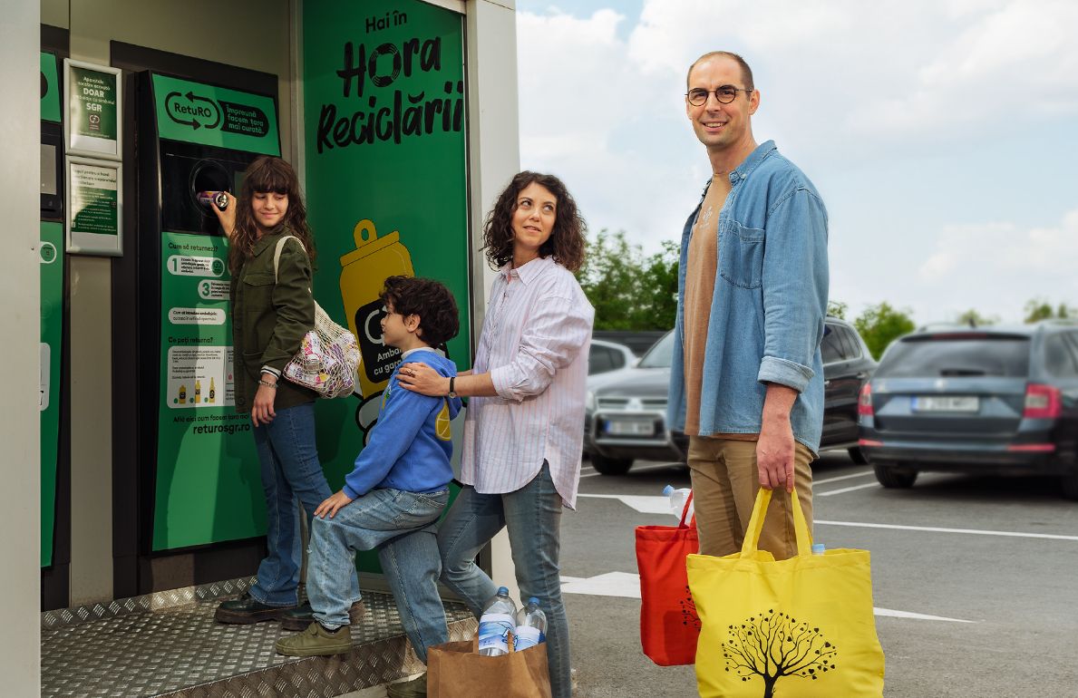 România, lăudată de presa străină pentru RetuRO: Sticlele dispar, „imposibilul a fost atins”