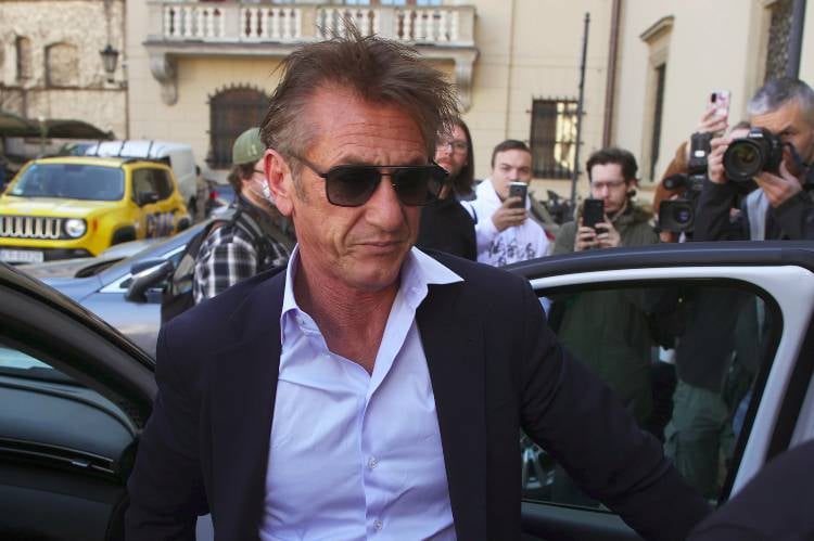 Sean penn, recompensat cu „oscar” de căile ferate ucrainene