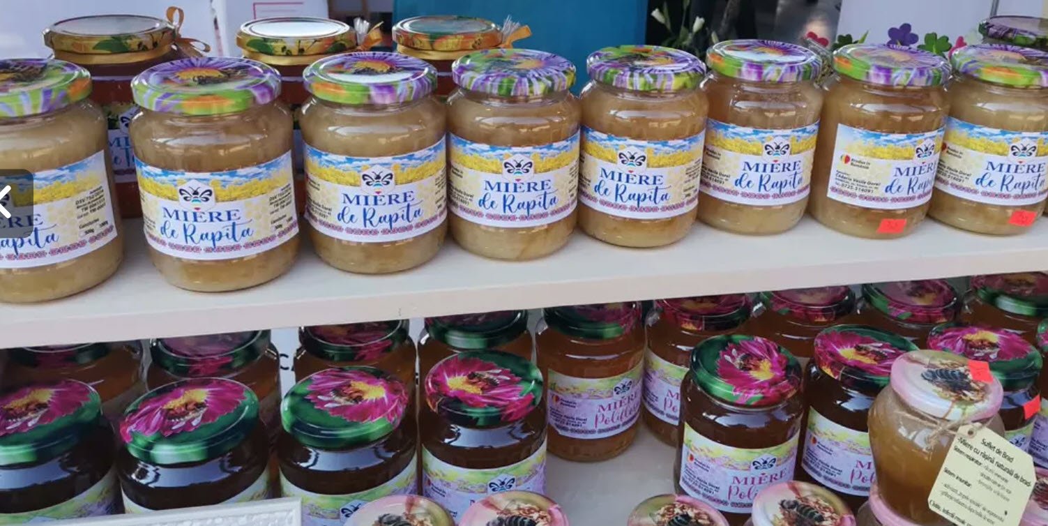 Târg apicol la ghiroda, timiș: Apicultori și produse din miere
