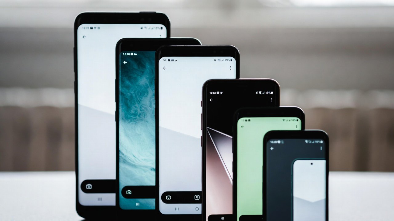 Producția globală de smartphone-uri: 1,25 miliarde unități în 2025. Apple și Samsung, lideri