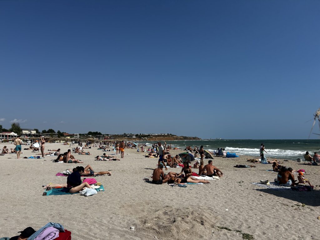 Anat acuză: Declarațiile iresponsabile blochează sezonul pe litoral