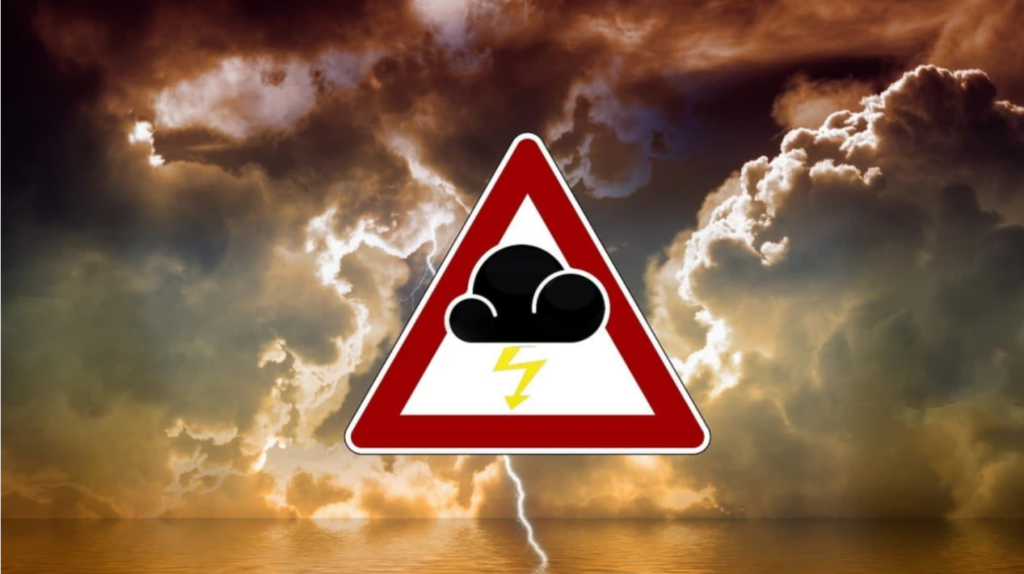 ANM, alertă meteo: Ploaie cu sânge, fenomen periculos în România