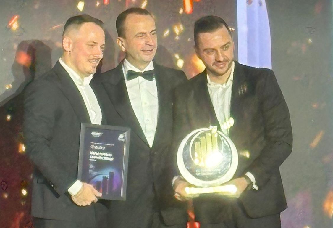 Cine sunt Bălaşa şi Iordache, fondatorii Bible Chat, startup-ul românesc de succes