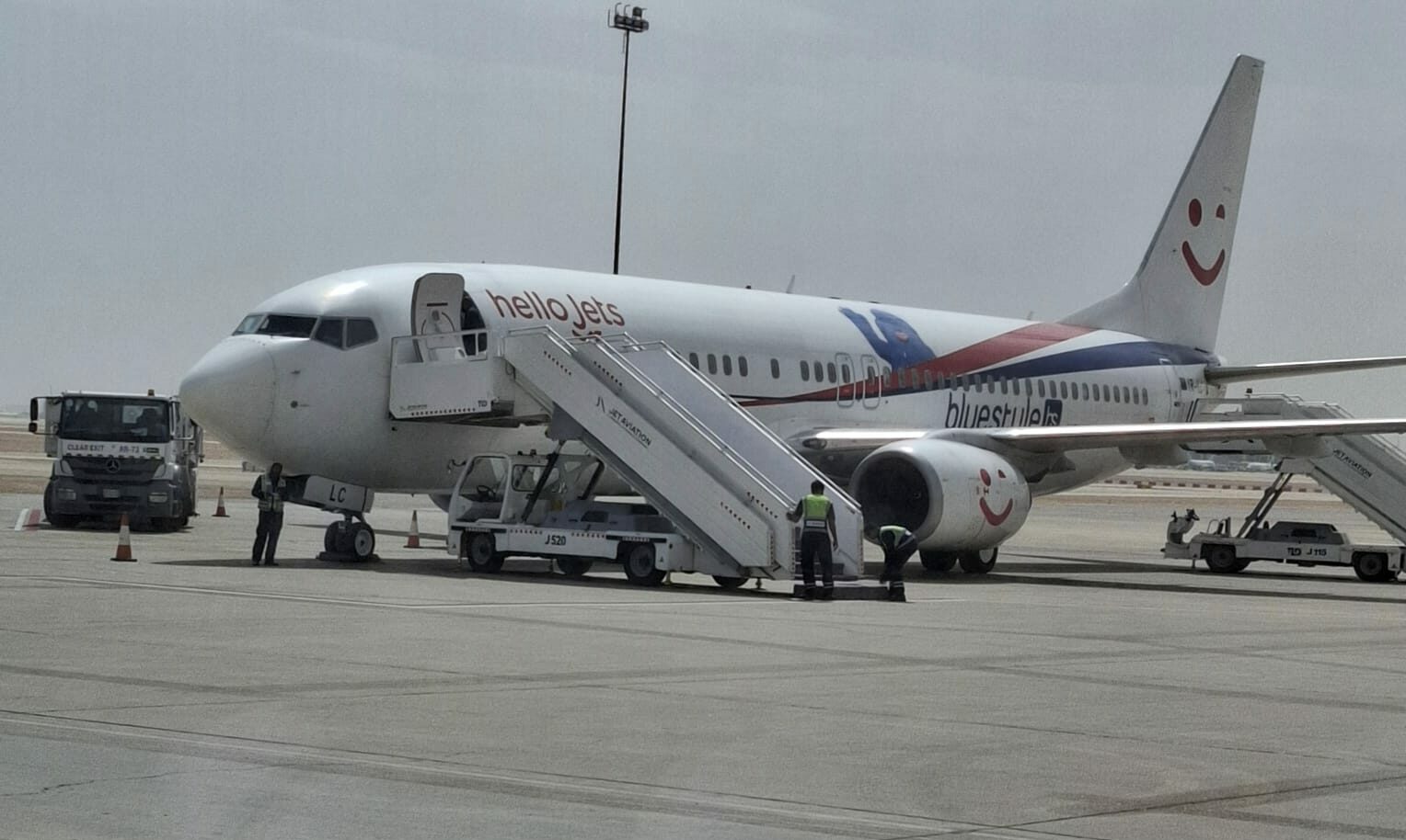 MAE: 1.500 de români repatriați din orientul mijlociu, alții 1.000, acasă cu avionul