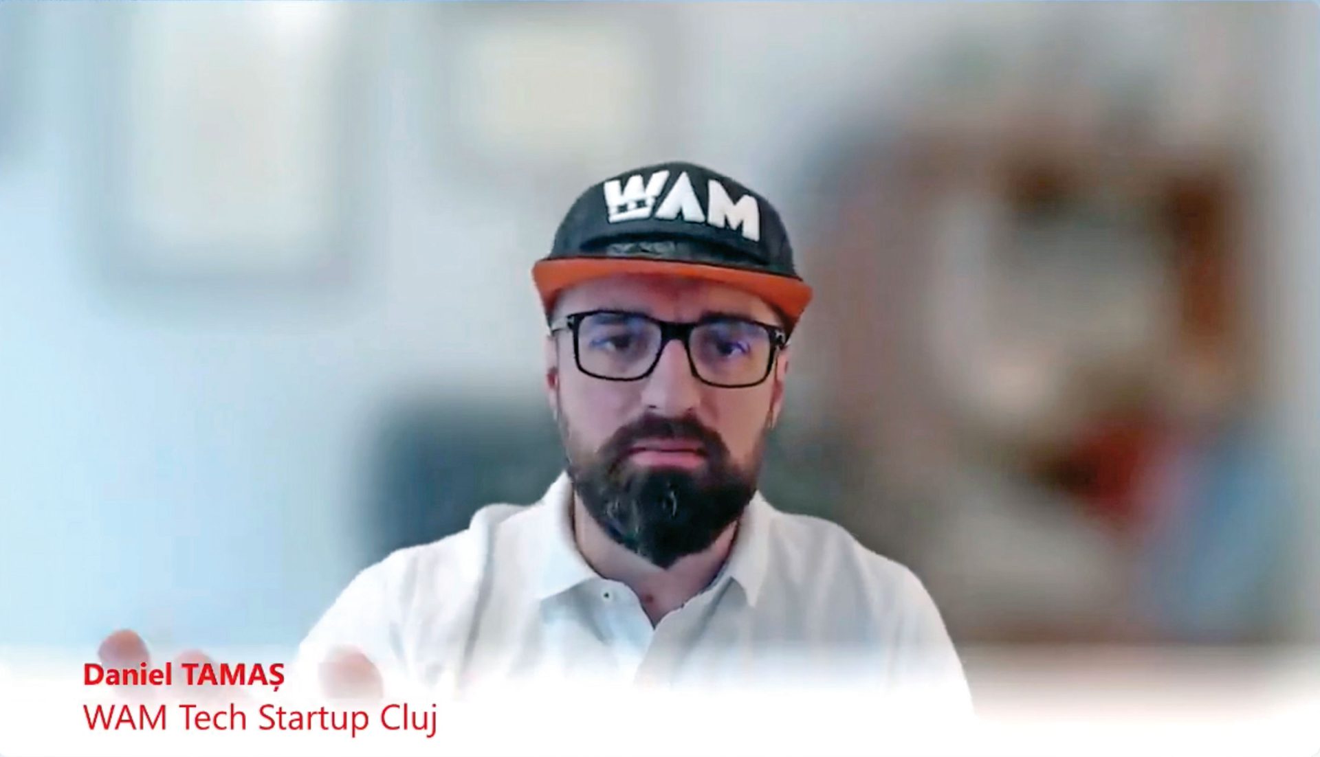 Zf: Un expert din Cluj a creat cu ai site anafului în două ore, adio primitivism digital