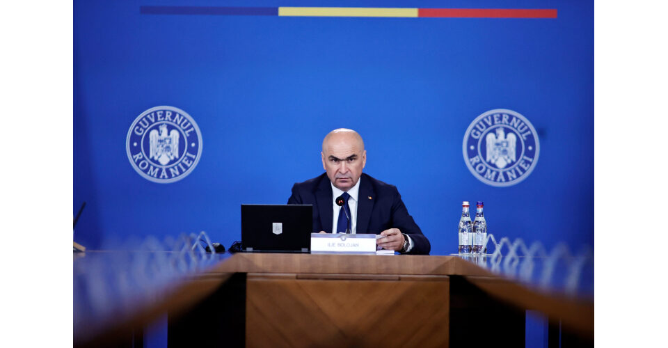 Bolojan și Peter Magyar, dialog la telefon: Ce s-a discutat