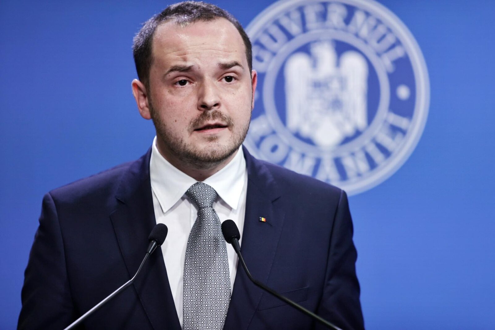 Rogobete, replică acidă la Voiculescu: Suma de la Pfizer, umflată?