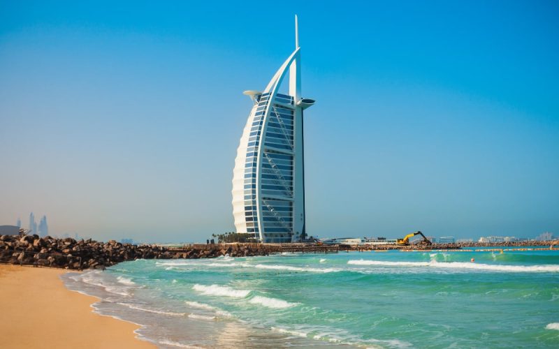 Burj Al Arab, închis un AN ȘI JUMĂTATE: De ce pierde Dubai „perla” sa