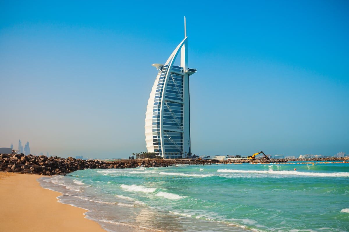 Burj Al Arab, închis un AN ȘI JUMĂTATE: De ce pierde Dubai „perla” sa