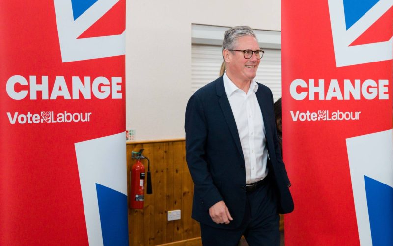 Opoziția îi cere demisia premierului britanic Keir Starmer, după scandalul Epstein