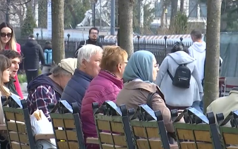 Majoritatea românilor, acasă de Paște: Record istoric în România