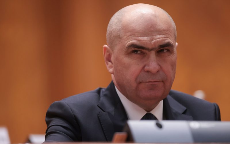 Bolojan, în direct la B1: Demisia? NU! PSD, acuzat de minciună și instabilitate