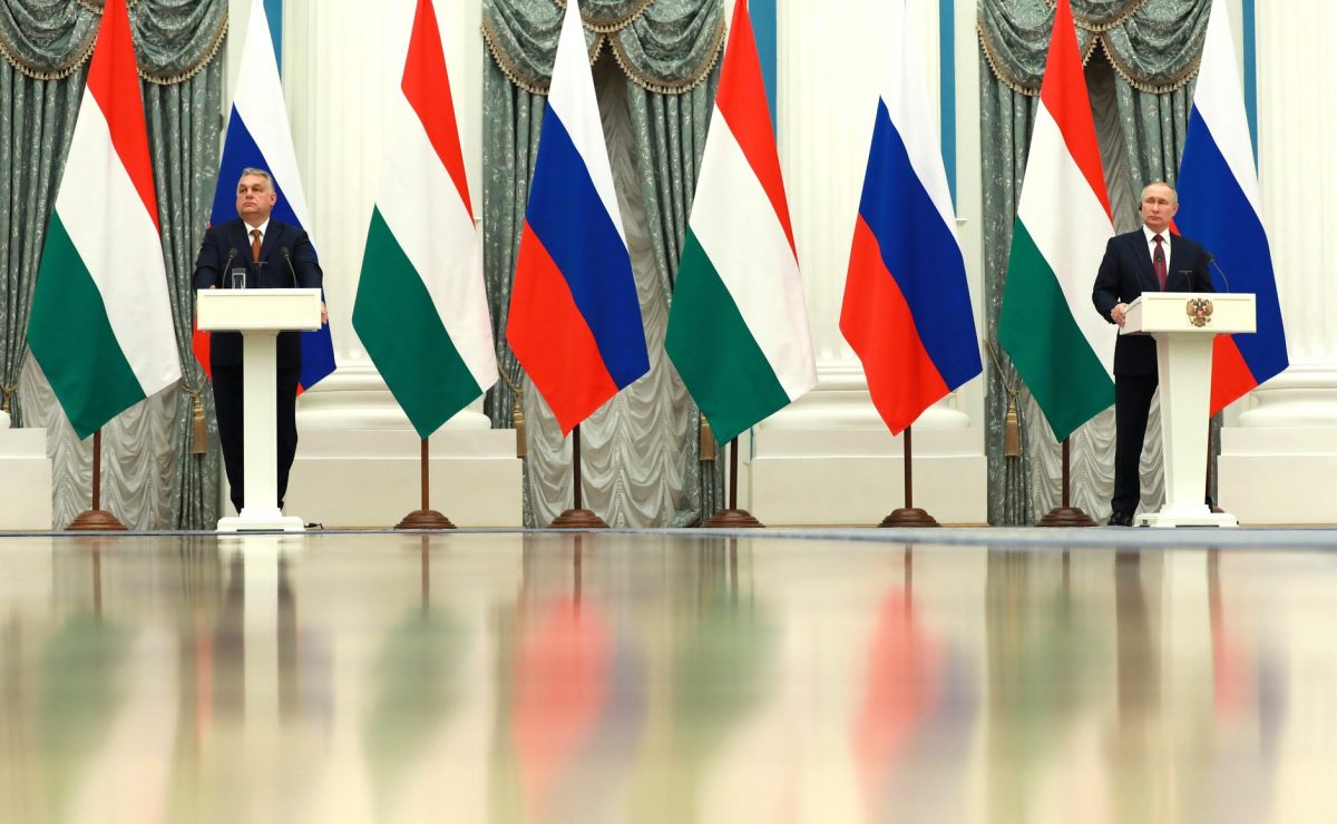 Fost șef al serviciilor secrete ungar: Atentatul din Serbia, operațiune regizată