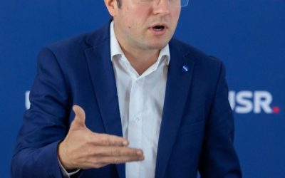 Irineu Darău (USR): „Aruncăm România în haos”. Cine câştigă din instabilitate