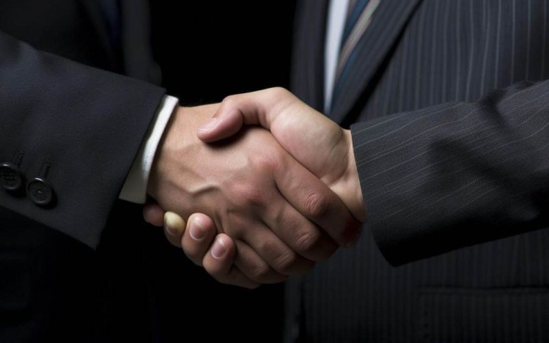 Starmer și Macron, alianță pentru libera navigare în Strâmtoarea Ormuz