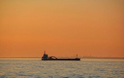 Trump anunță: 34 de nave au tranzitat Strâmtoarea Ormuz într-o zi