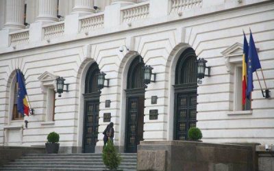 Dobânda overnight, blocată: Românii nu mai primesc mai mult la depozite