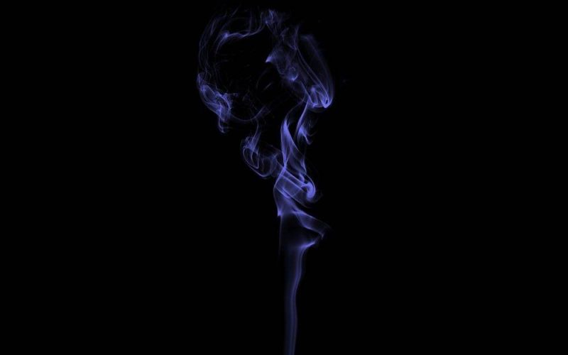 BAT: Contrabanda cu țigări jefuiește România de peste 2,5 miliarde lei anual