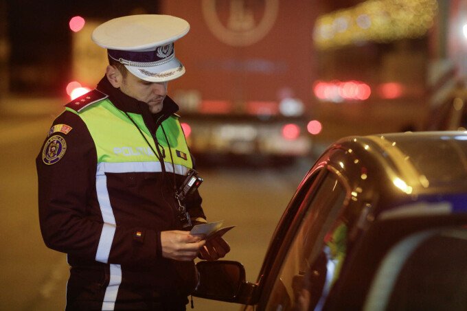 Șoferi ”fără permis” după Paște: Peste 25.000 de polițiști pe străzi, infracțiuni în scădere