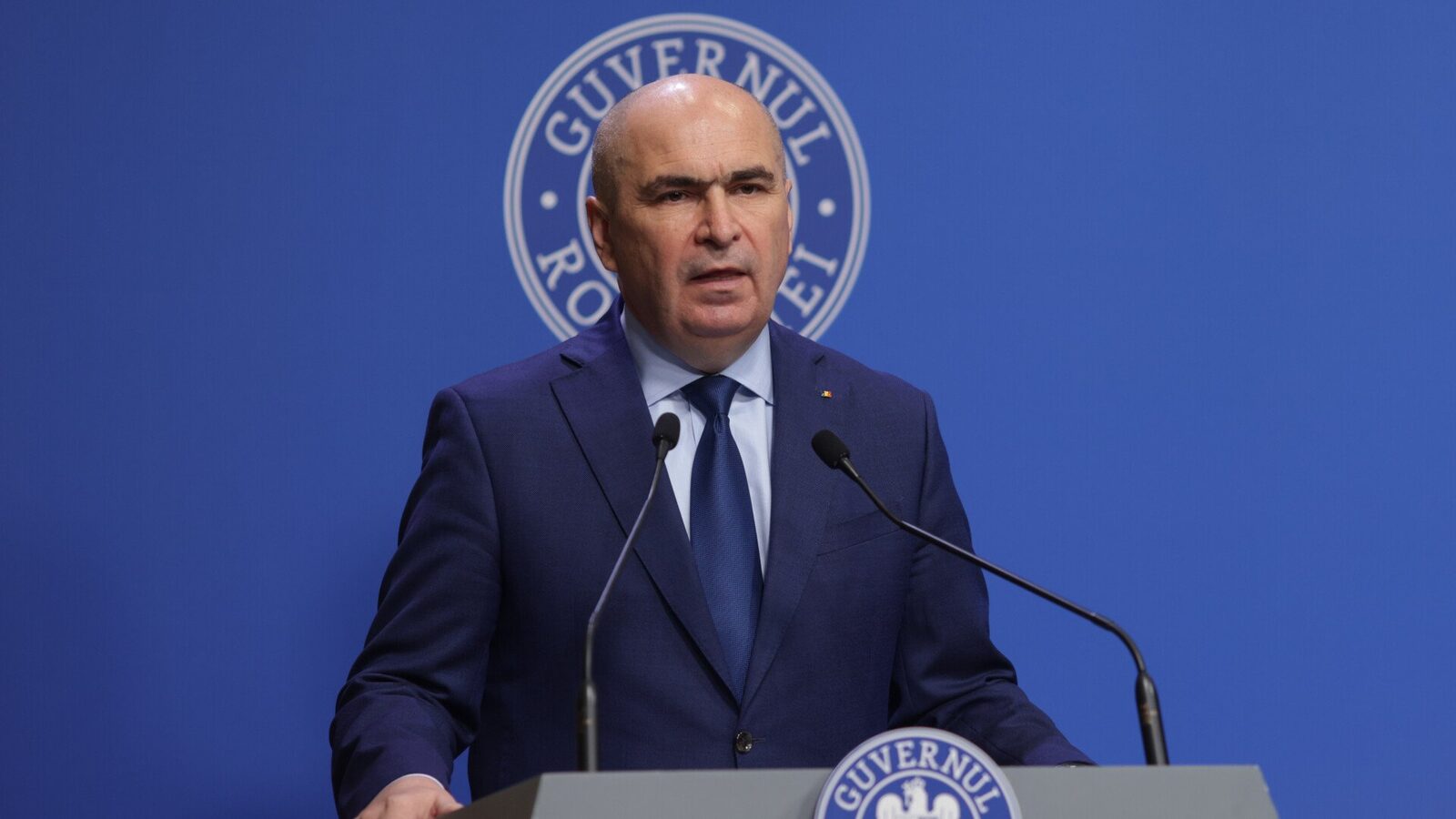 Prim-ministrul Ilie Bolojan și ministrul Energiei, Bogdan-Gruia Ivan, vor susține o conferință de presă astăzi, la ora 18.00, pentru a discuta despre proiecte din domeniul energetic