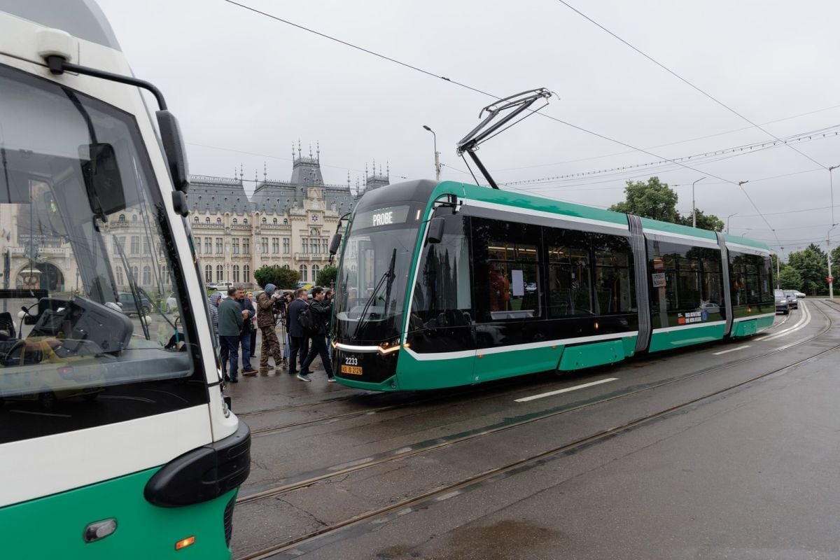 Iași: Verificări cruciale pentru autobuzele electrice și tramvaie noi de Paște