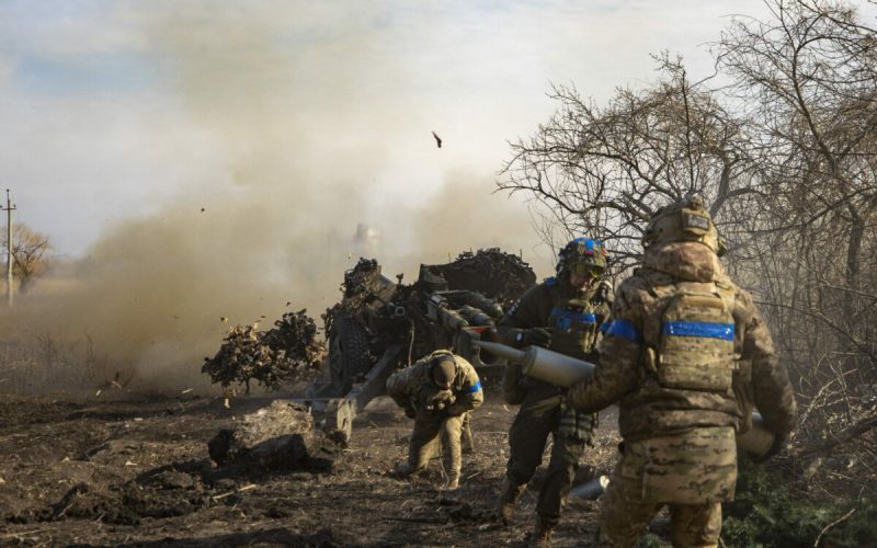 Ucraina: Trei prizonieri ruși, eliberați cu steaguri albe, în timpul armistițiului