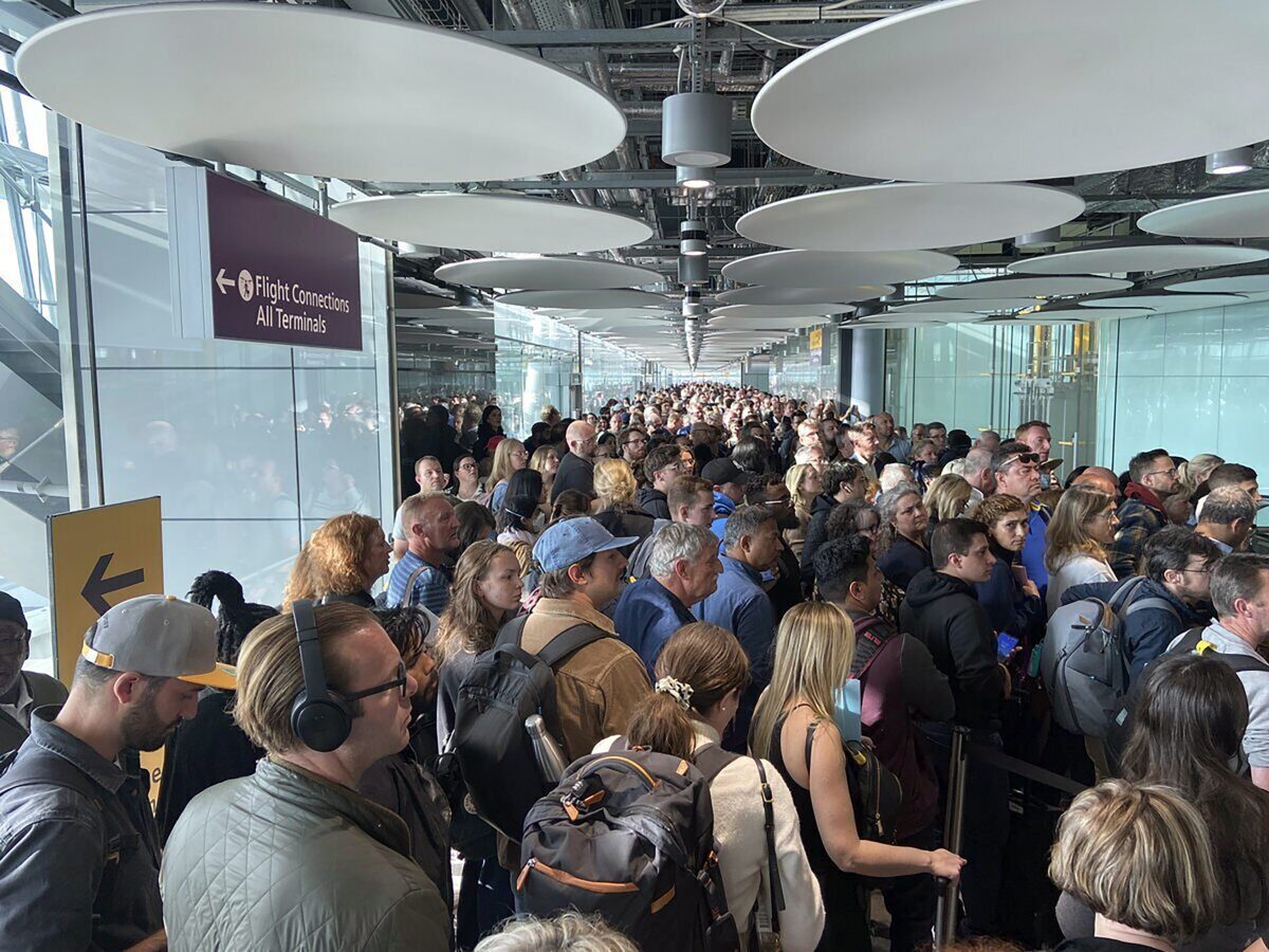 Blocaj total pe aeroportul Milano: Zeci de pasageri, victime colaterale