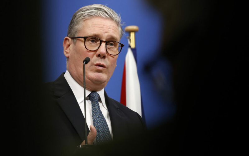 Premierul britanic, certat în Parlament: „Concentrați-vă” în timpul dezbaterilor