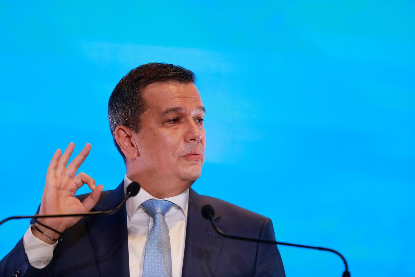 PSD dictează întrebarea pentru „Momentul Adevărului”