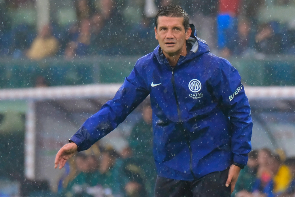 Cristi Chivu: „Oamenii iubesc critica, nu există o soluție miraculoasă”