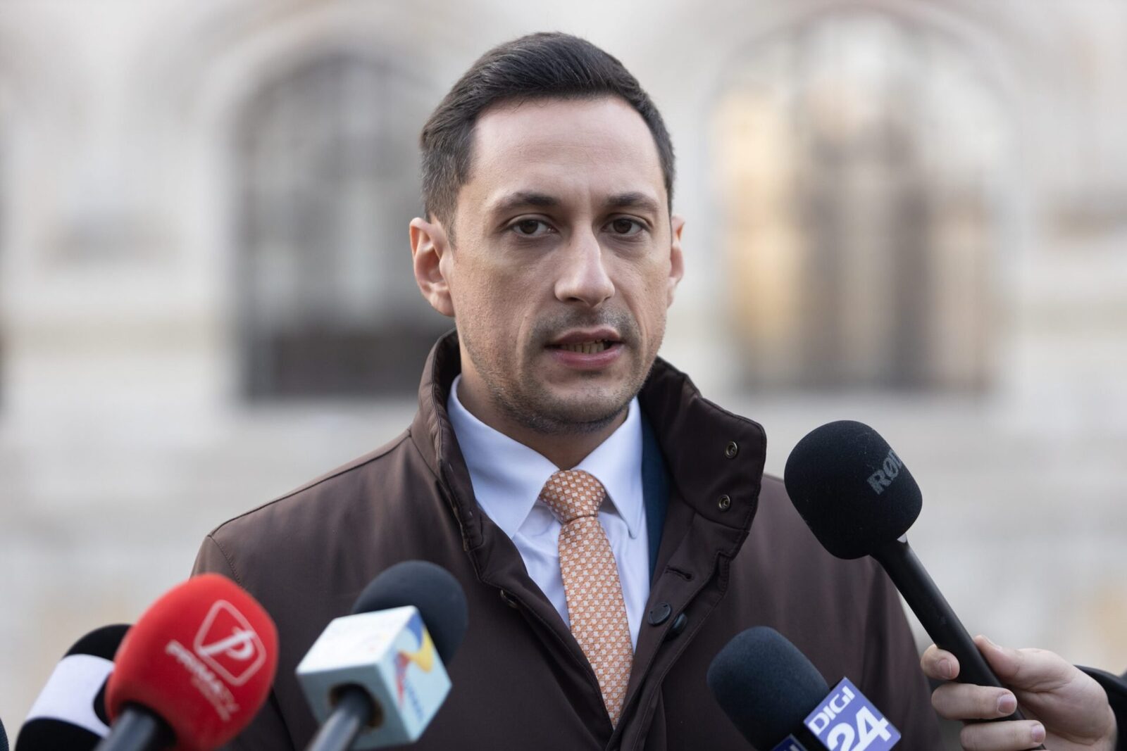 Vlad Gheorghe îi cere lui Peter Magyar verificări pentru banii din Ungaria